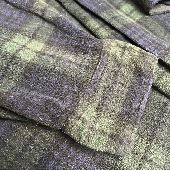 LL Bean Fleece Button Down Shirt Men’s Sz L Tall Long Sleeve Green Plaid Shacket - Picture 4 of 5